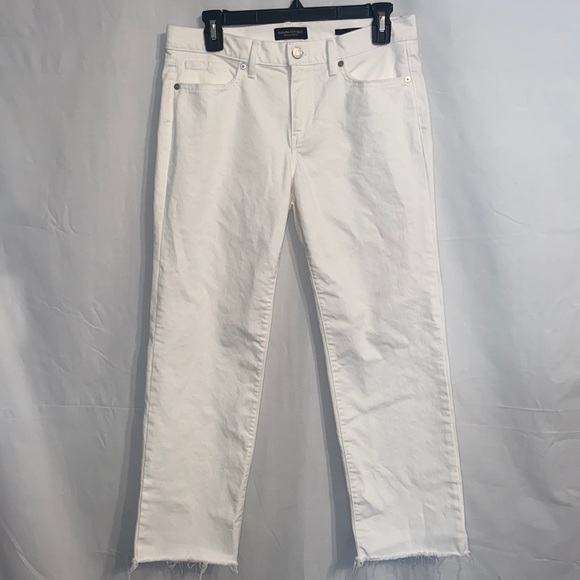 Banana Republic Denim - Banana Republic girlfriend jeans sz 28